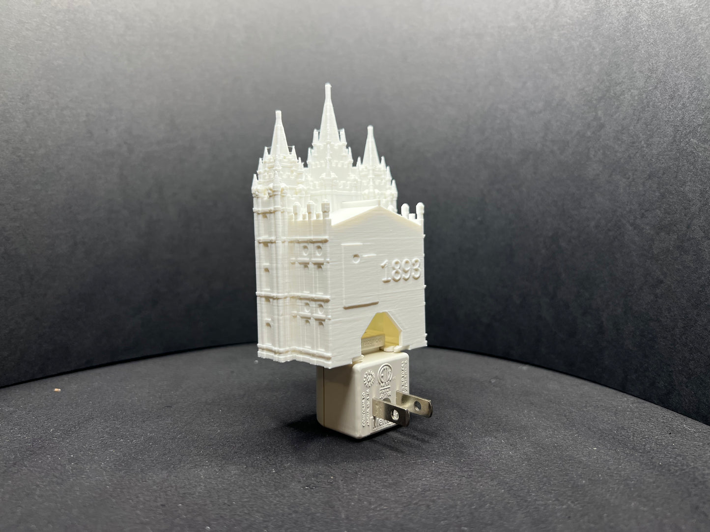 Salt Lake LDS Temple Night Light Gift, Wall Outlet: LED (Missionary, Primary, Wedding, Anniversary )