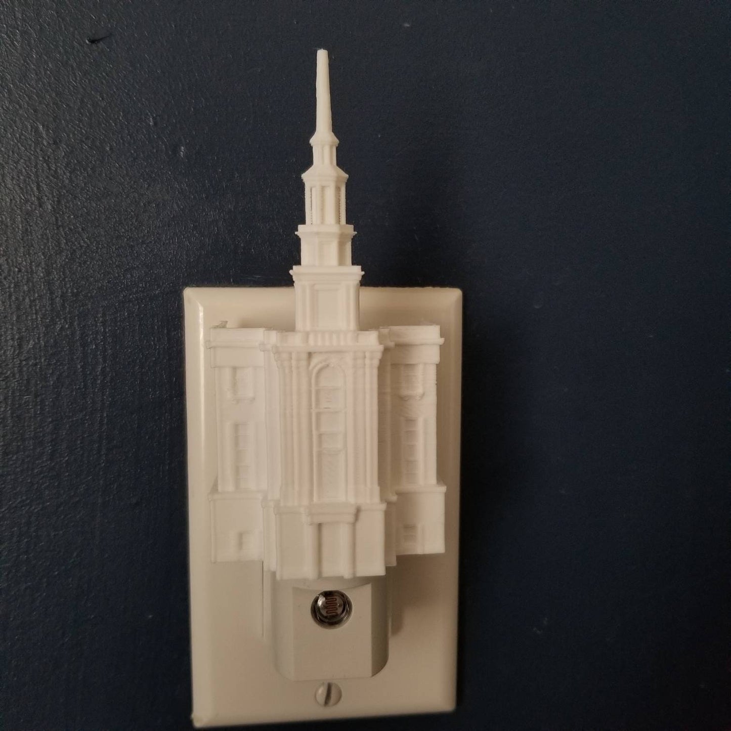 Philadelphia Pennsylvania Temple Night Light (Plug-in, LED)