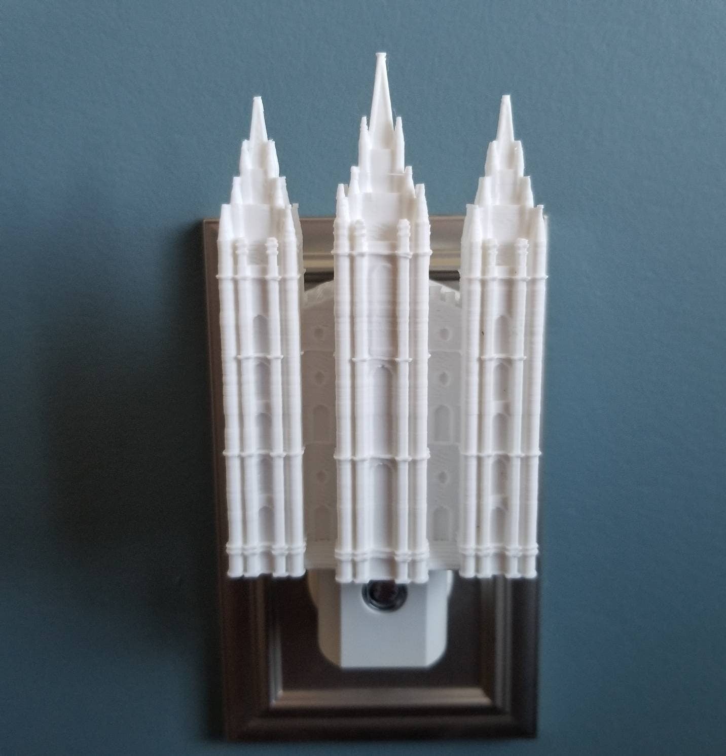 Salt Lake LDS Temple Night Light Gift, Wall Outlet: LED (Missionary, Primary, Wedding, Anniversary )