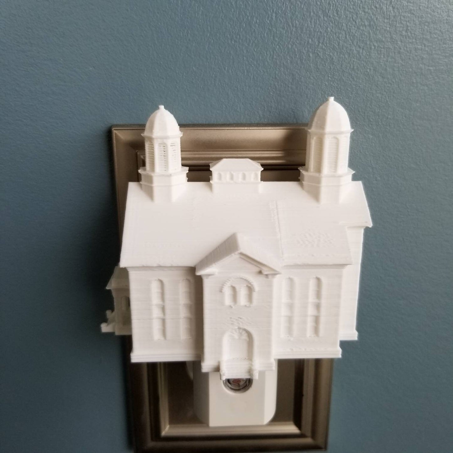 Vernal Utah Temple Night Light (Plug-in, LED)