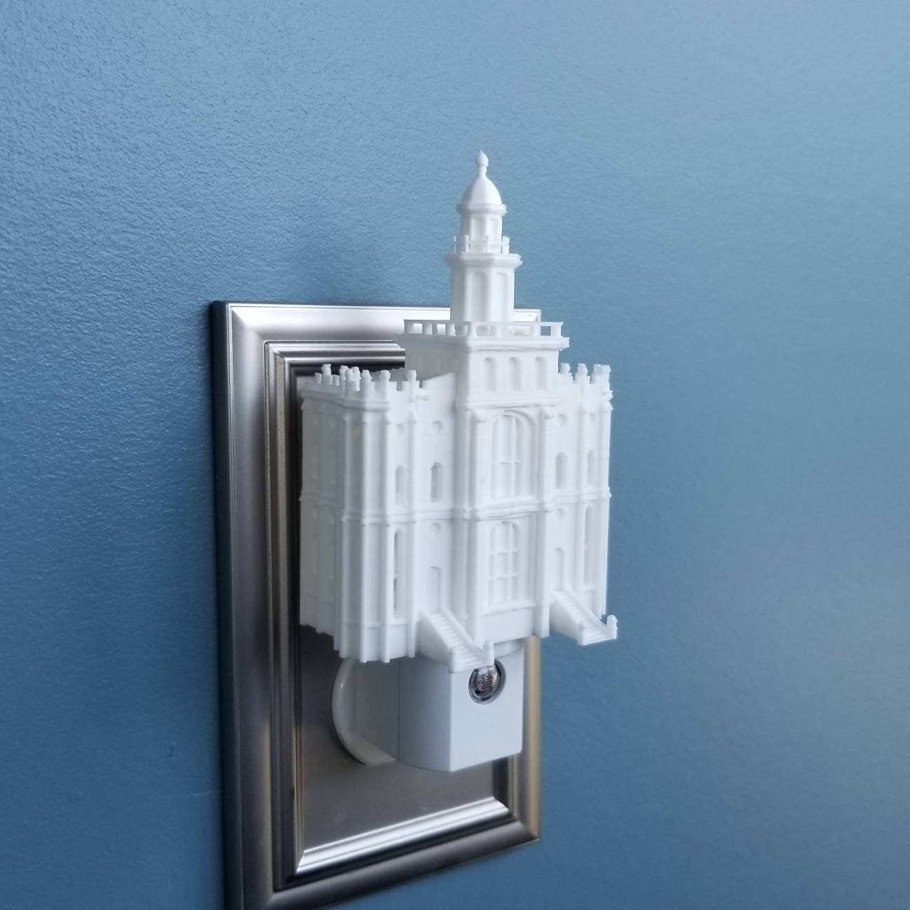 St George Utah Temple Night Light (Plug-in, LED)