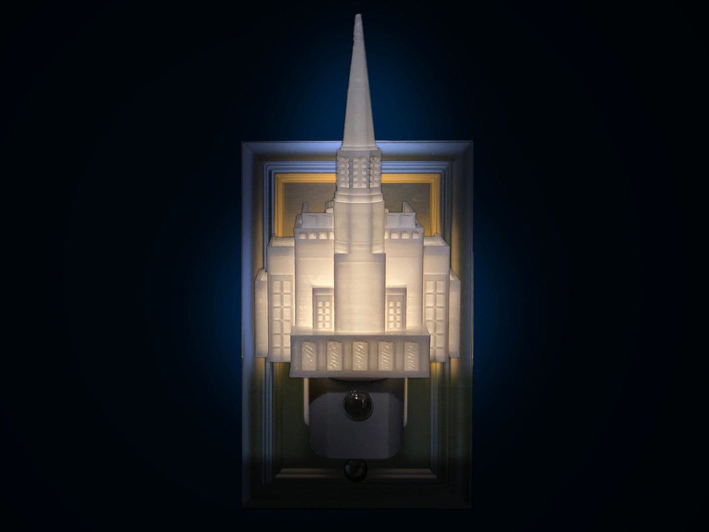 Preston England Temple Night Light (Plug-in, LED): LDS Missionary Gift